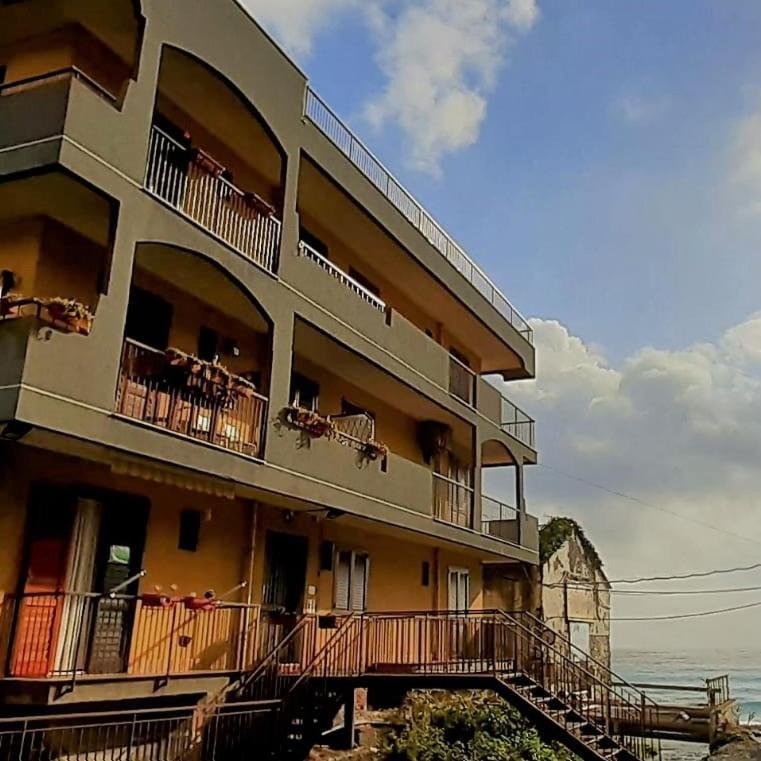 Pina'S Tao Sea Home Taormina Exterior foto